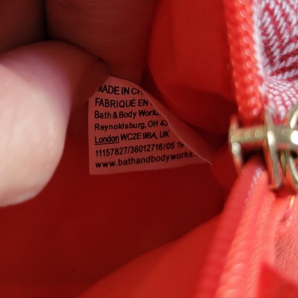 ✨️HP✨️Bath & Body | Cute Orange Fox Faux Leather Cosmetic Bag (OS) - Picture 5 of 10